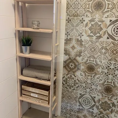 Trgici Apartamento Barbat na Rabu